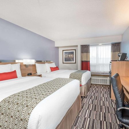 Microtel Inn & Suites By Wyndham Sudbury Exterior foto
