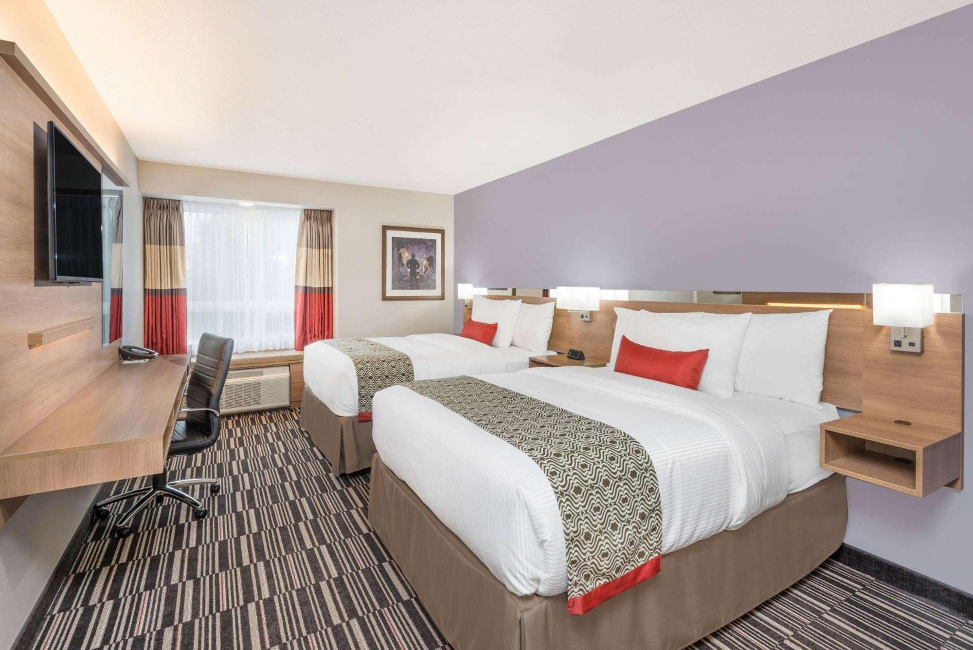 Microtel Inn & Suites By Wyndham Sudbury Exterior foto